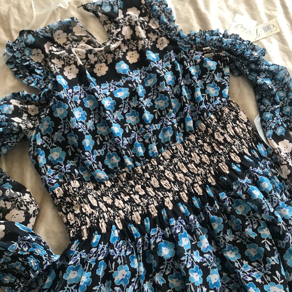 Cold shoulder maxi chiffon floral  dress